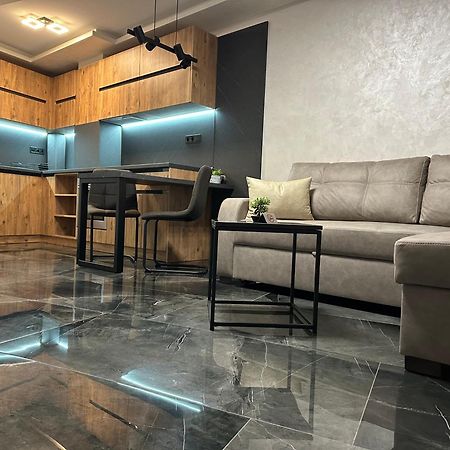 Ka Apartment Luxury 1 Казанлък Екстериор снимка